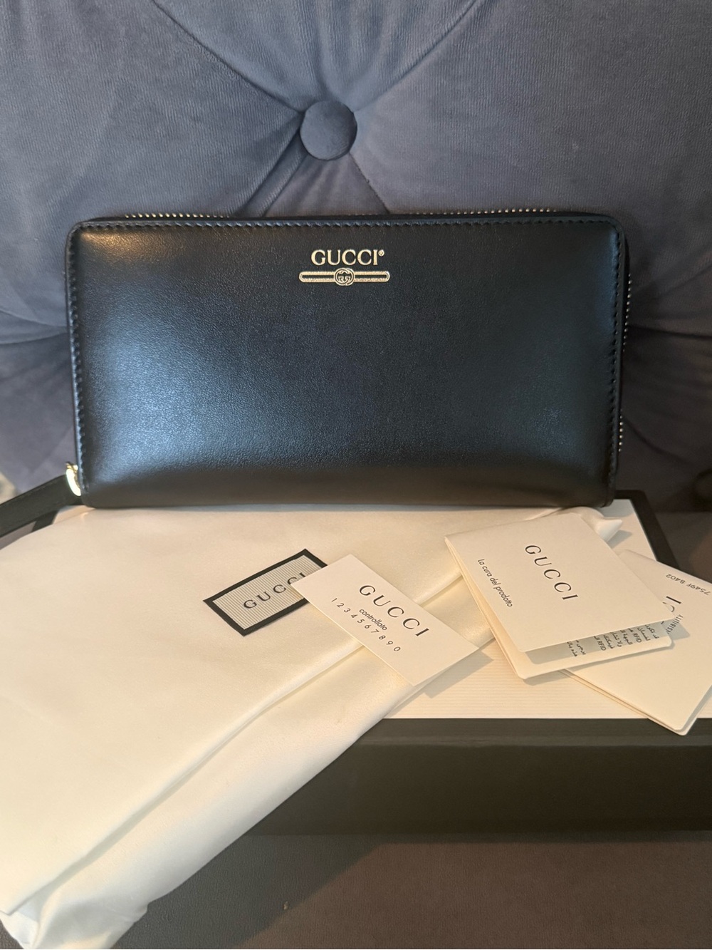 🔥NIB GUCCI Plutone Calfskin Logo Zip Around Wallet full inclusion🔥
